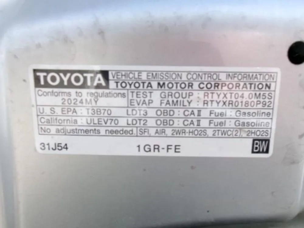 2024 Toyota 4Runner TRD Off Road