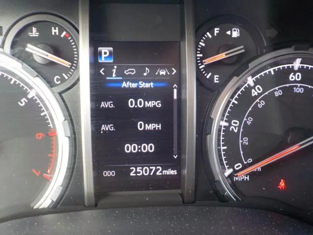 2024 Toyota 4Runner TRD Off Road