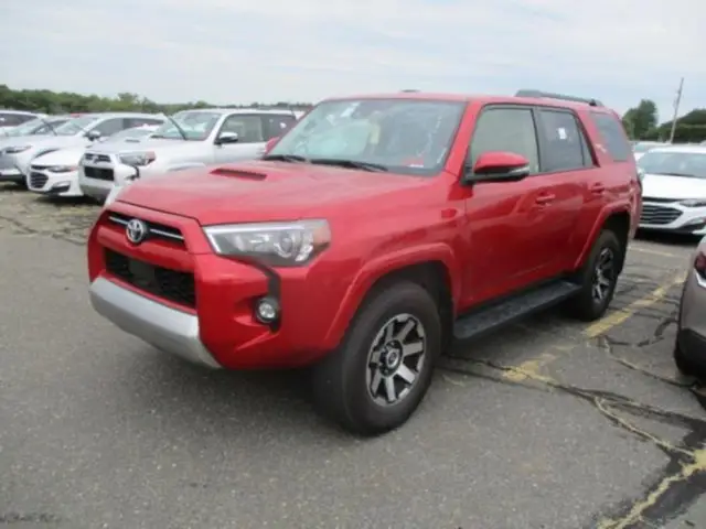 2024 Toyota 4Runner TRD Off Road