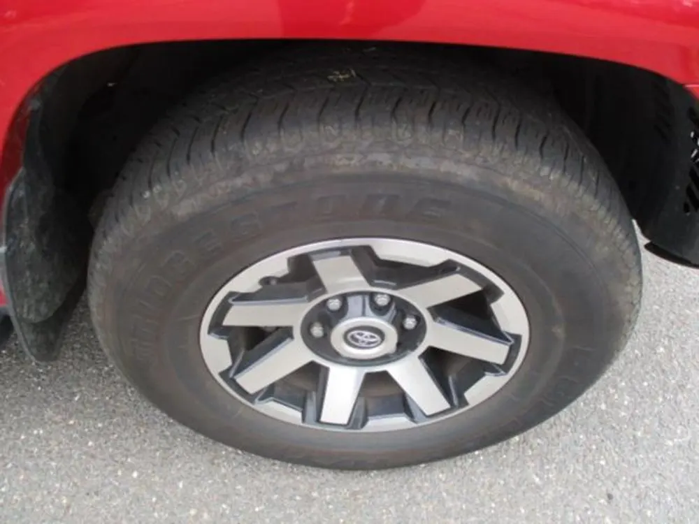 2024 Toyota 4Runner TRD Off Road