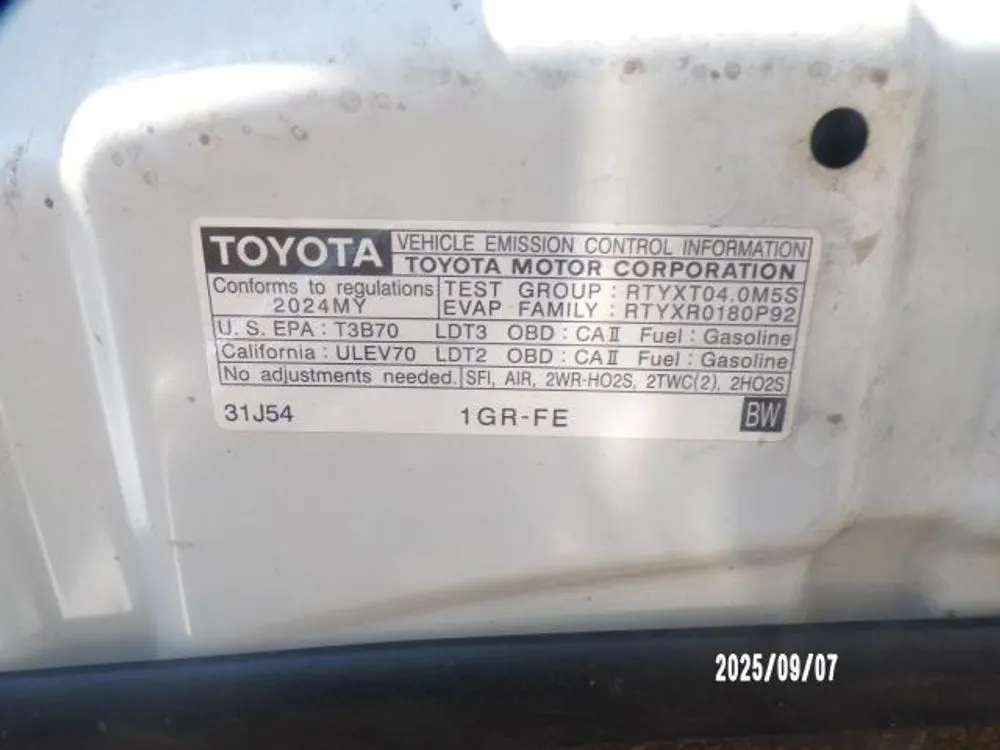 2024 Toyota 4Runner TRD Off Road