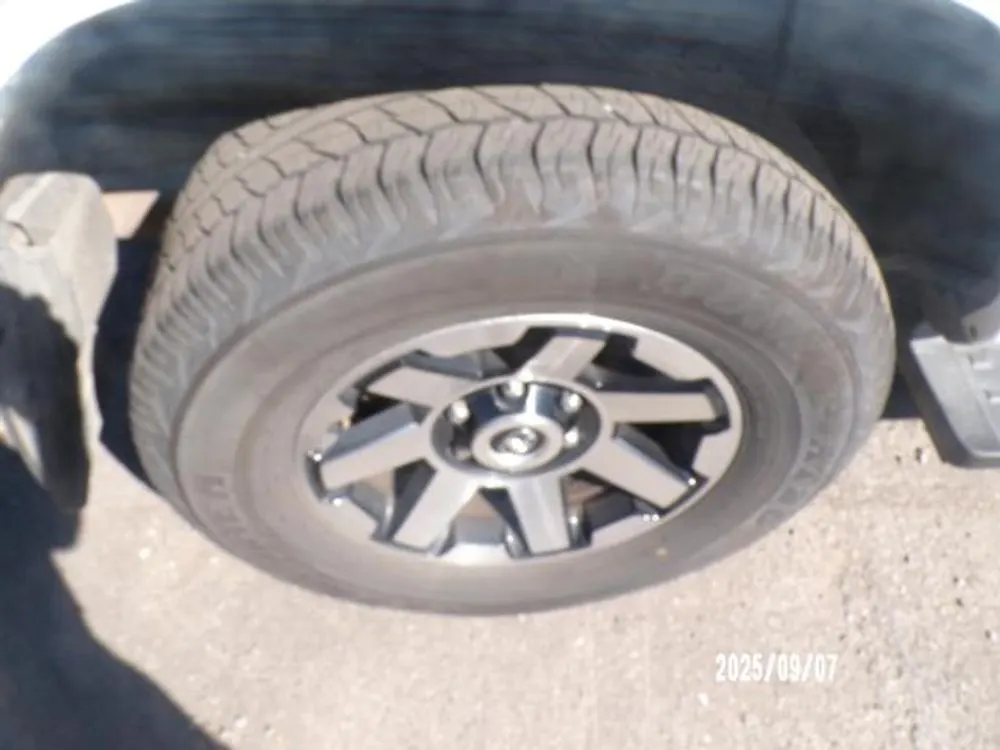 2024 Toyota 4Runner TRD Off Road