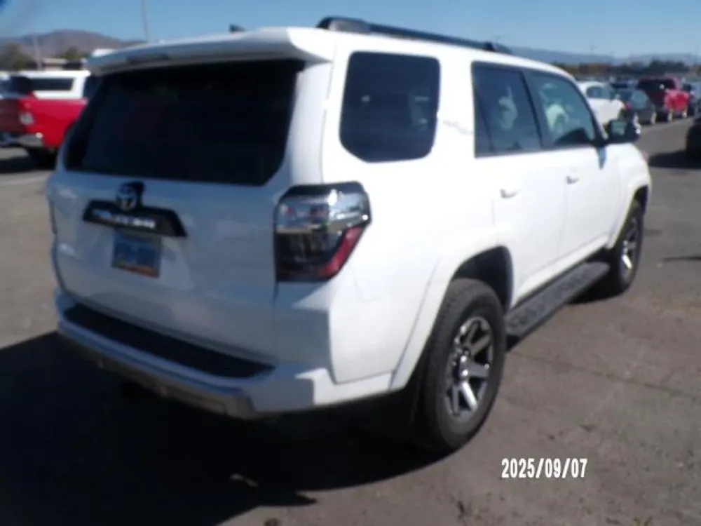 2024 Toyota 4Runner TRD Off Road