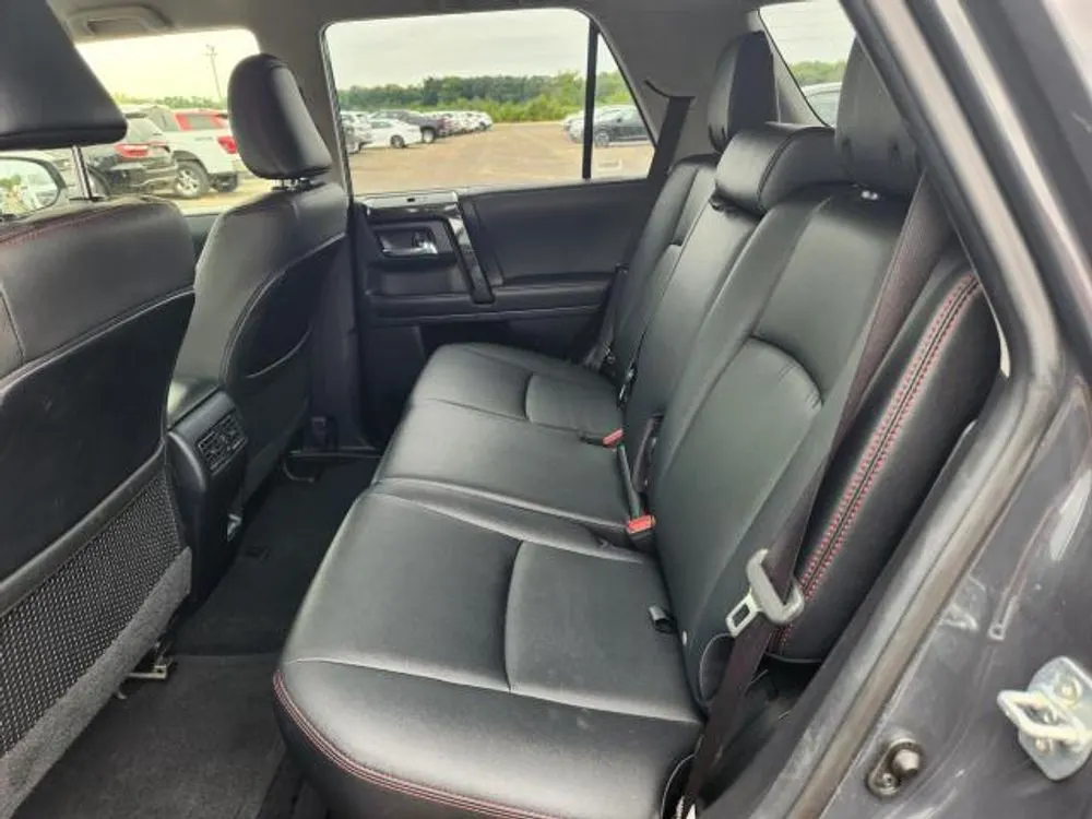 2024 Toyota 4Runner TRD Off Road