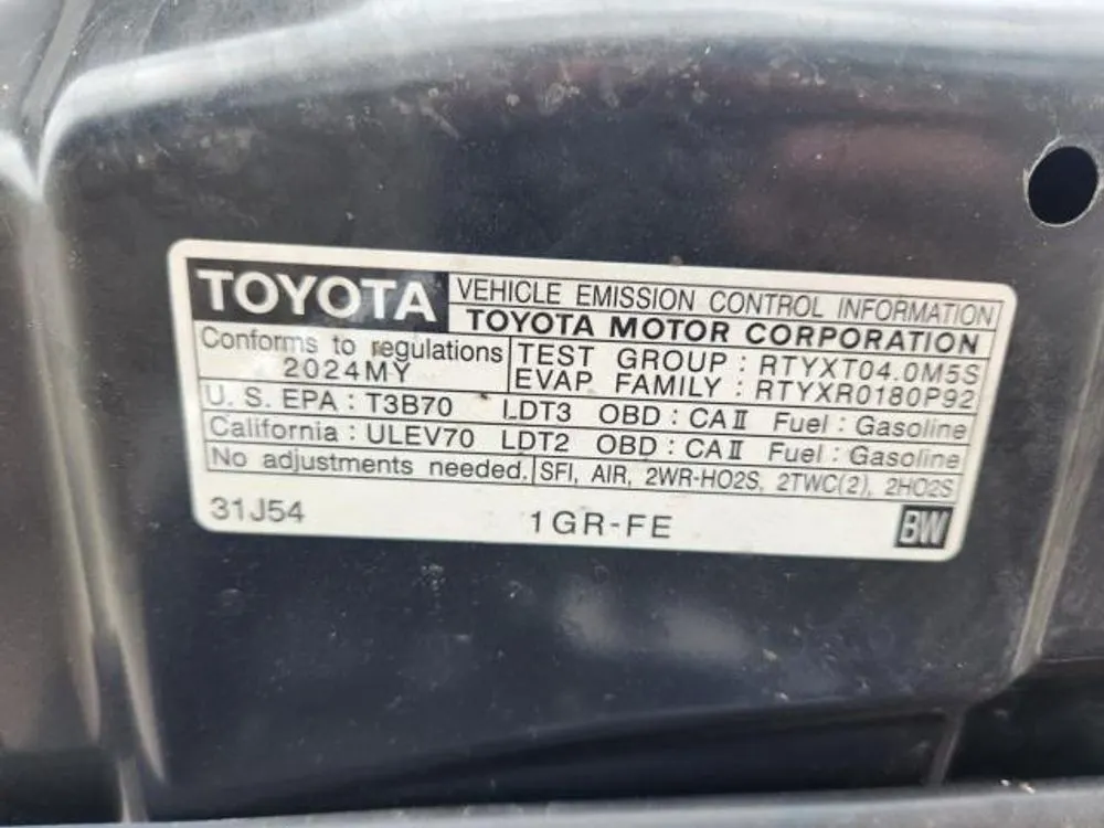 2024 Toyota 4Runner TRD Off Road