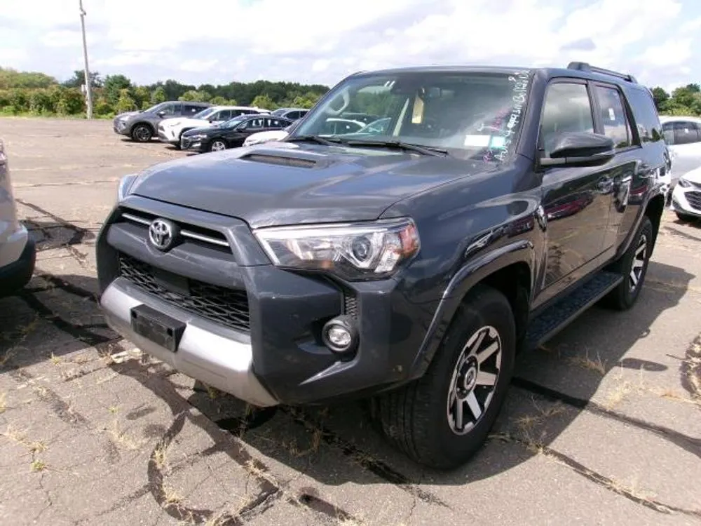 2024 Toyota 4Runner TRD Off Road