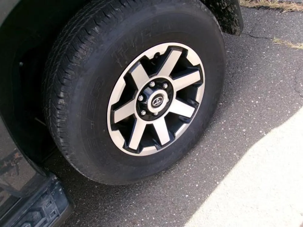 2024 Toyota 4Runner TRD Off Road