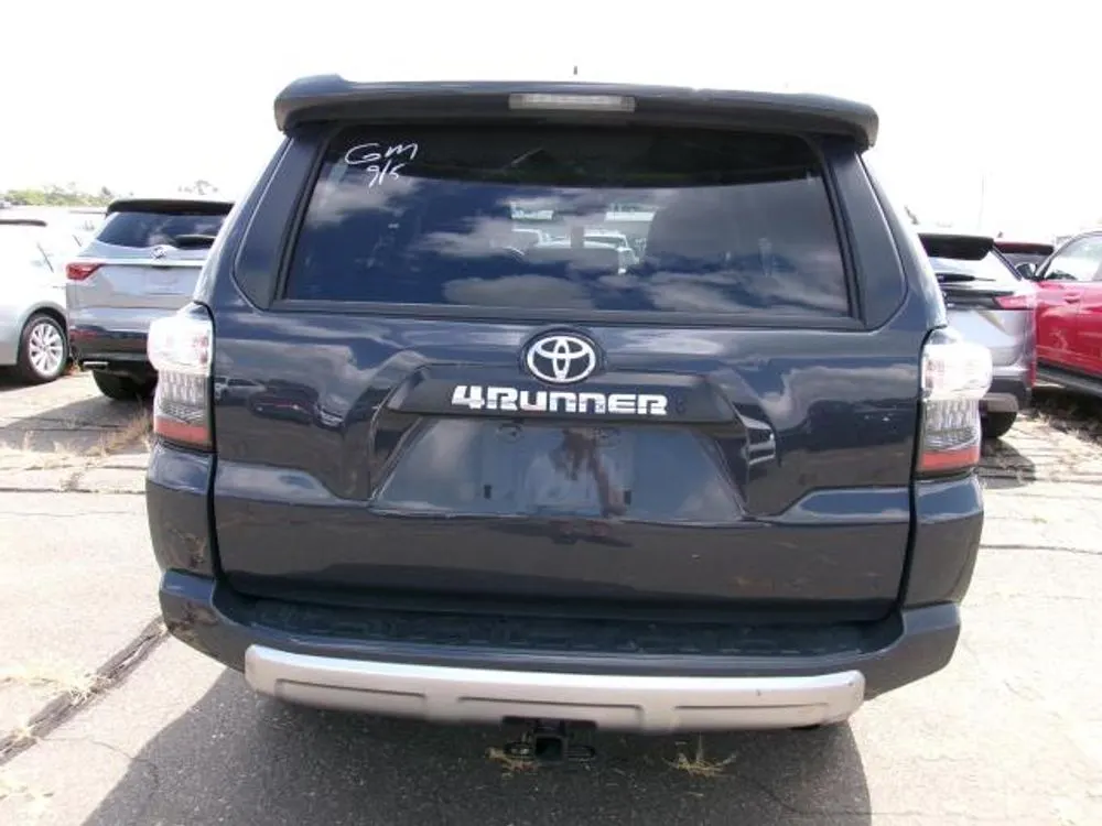 2024 Toyota 4Runner TRD Off Road