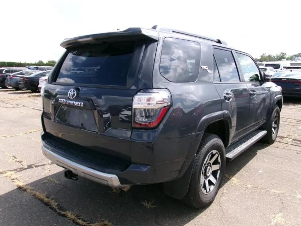2024 Toyota 4Runner TRD Off Road