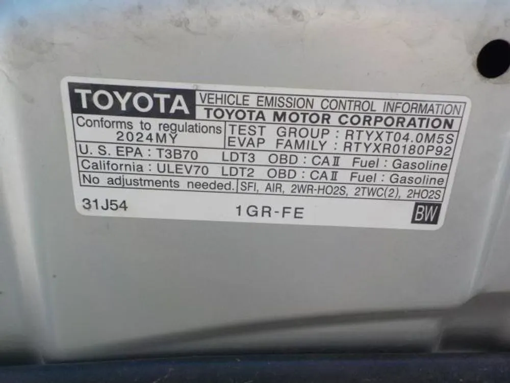 2024 Toyota 4Runner TRD Off Road
