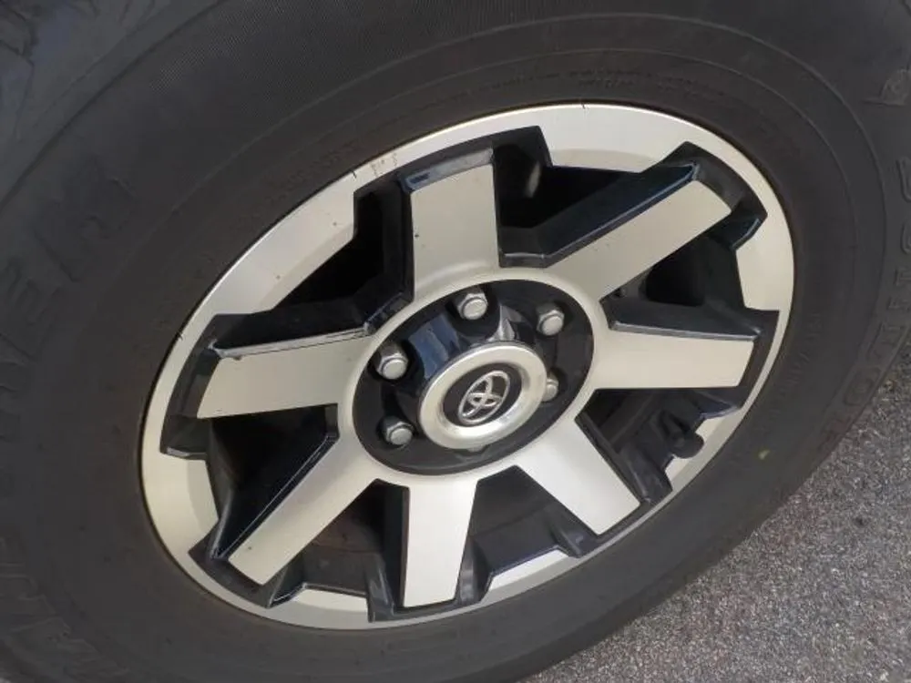 2024 Toyota 4Runner TRD Off Road