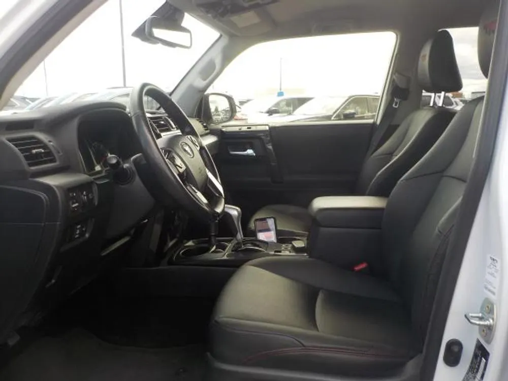 2024 Toyota 4Runner TRD Off Road