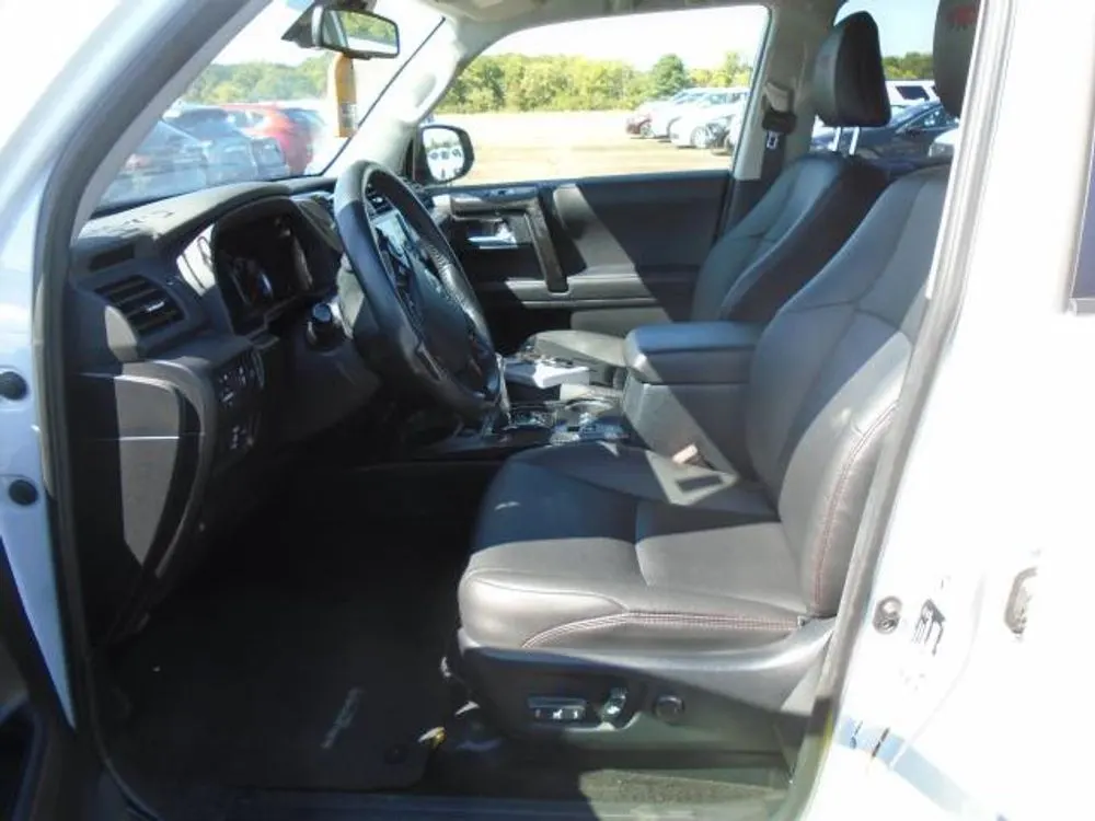 2024 Toyota 4Runner TRD Off Road