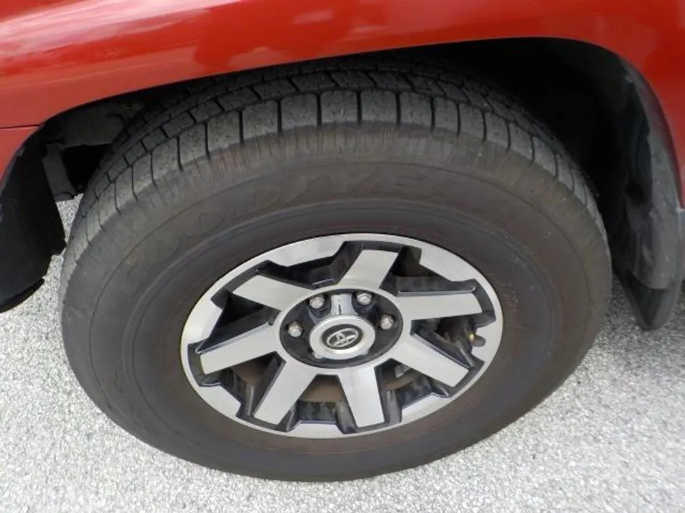 2024 Toyota 4Runner TRD Off Road