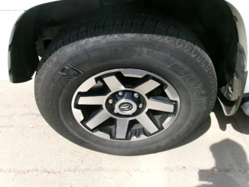 2024 Toyota 4Runner TRD Off Road