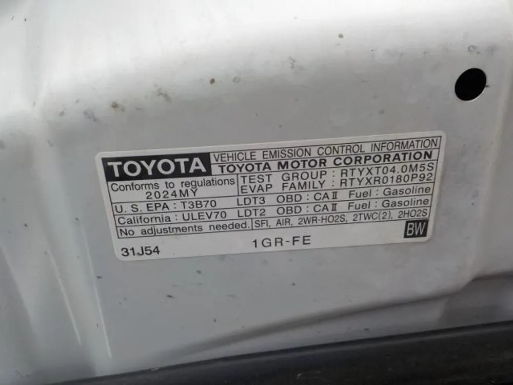 2024 Toyota 4Runner TRD Off Road