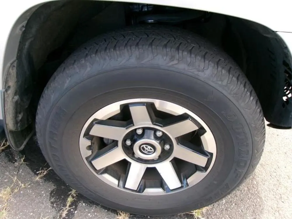 2024 Toyota 4Runner TRD Off Road
