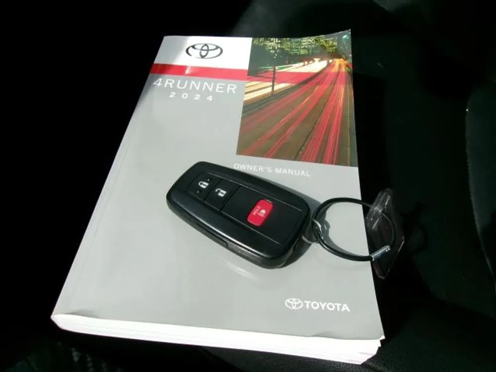 2024 Toyota 4Runner TRD Off Road