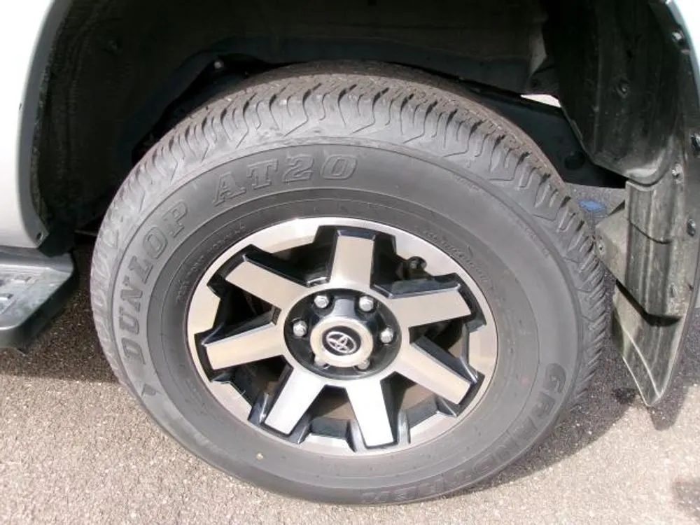 2024 Toyota 4Runner TRD Off Road