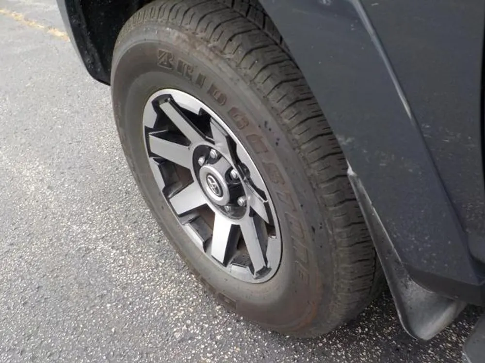2024 Toyota 4Runner TRD Off Road