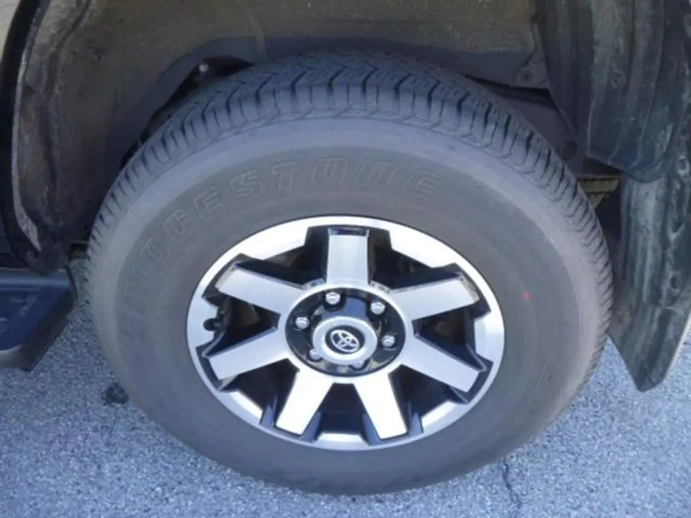 2024 Toyota 4Runner TRD Off Road