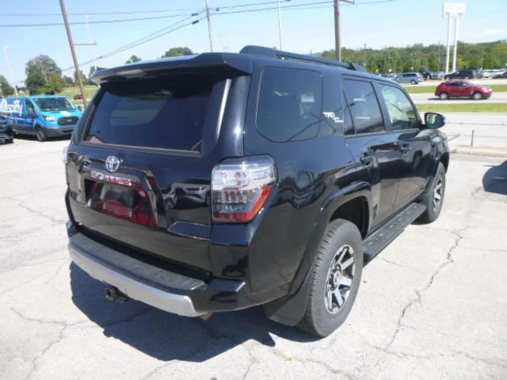2024 Toyota 4Runner TRD Off Road