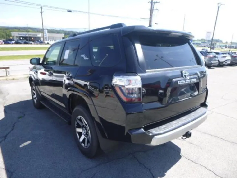 2024 Toyota 4Runner TRD Off Road