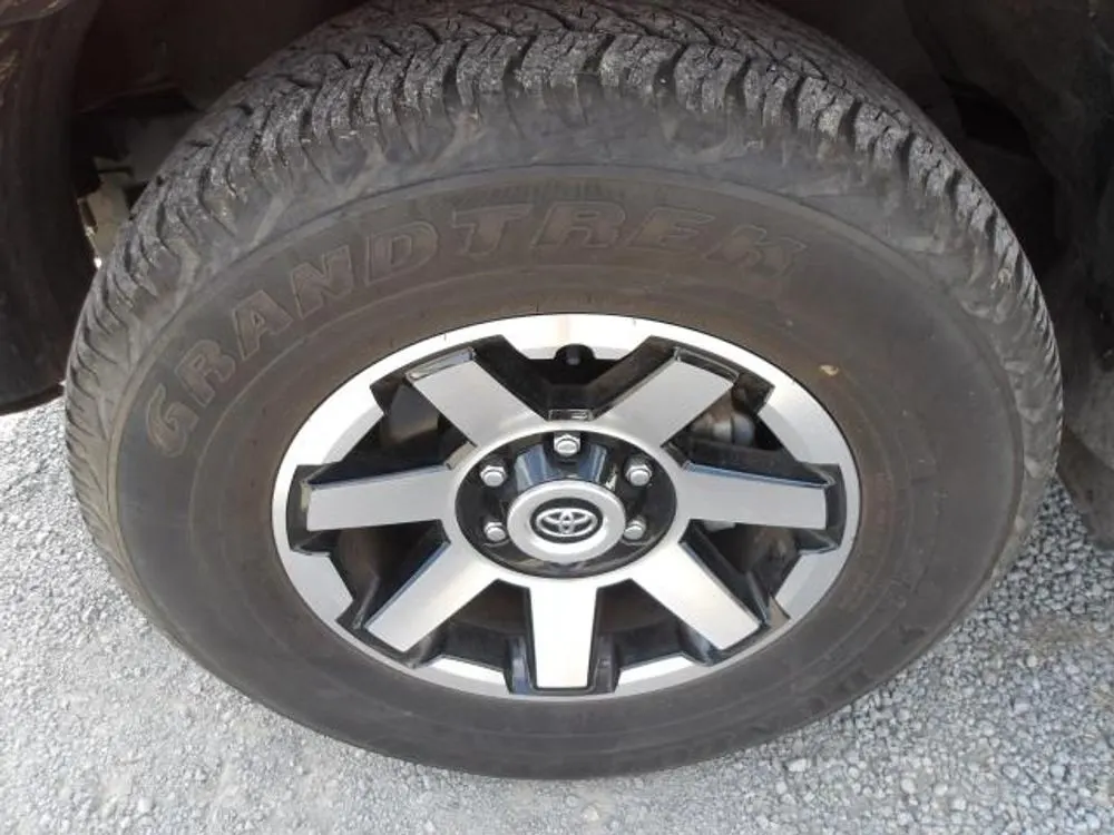 2024 Toyota 4Runner TRD Off Road