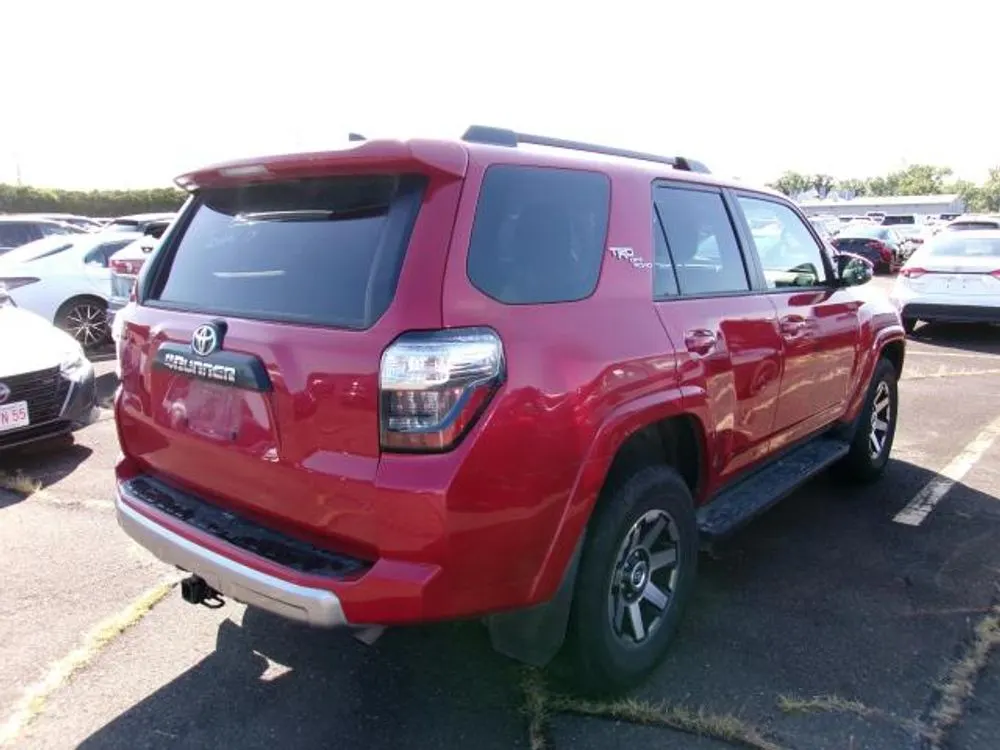 2024 Toyota 4Runner TRD Off Road