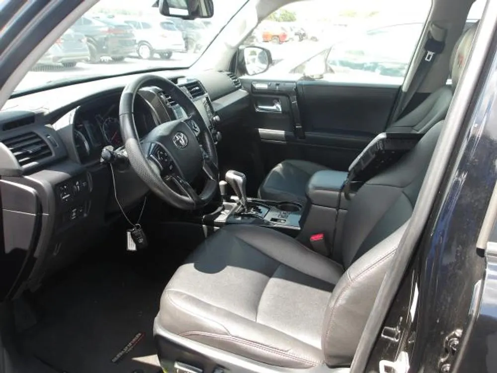 2024 Toyota 4Runner TRD Off Road