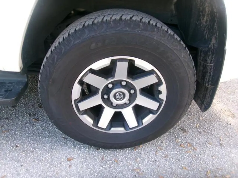 2024 Toyota 4Runner TRD Off Road