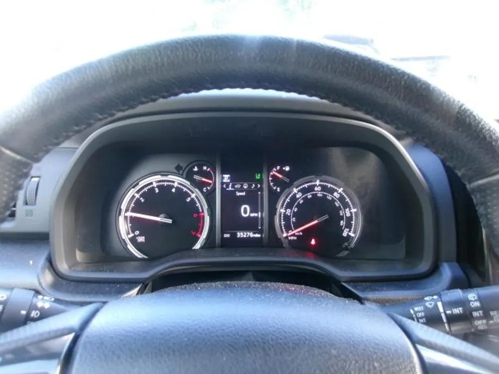 2024 Toyota 4Runner TRD Off Road