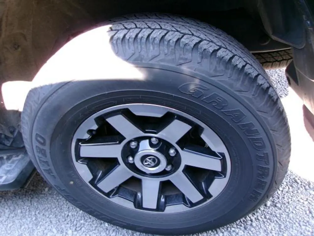 2024 Toyota 4Runner TRD Off Road