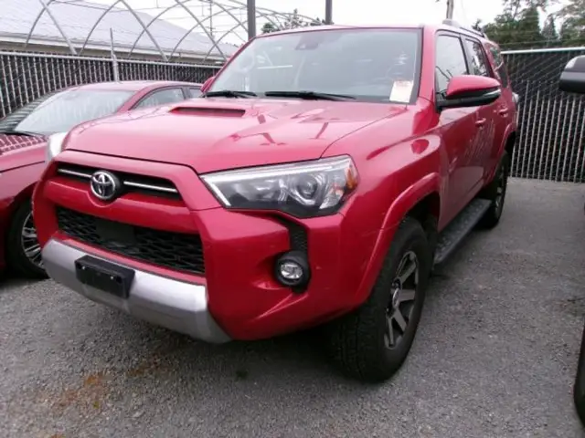 2024 Toyota 4Runner TRD Off Road