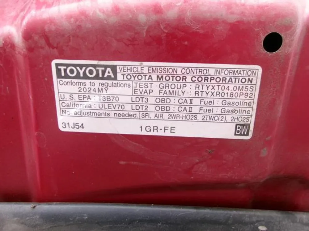 2024 Toyota 4Runner TRD Off Road