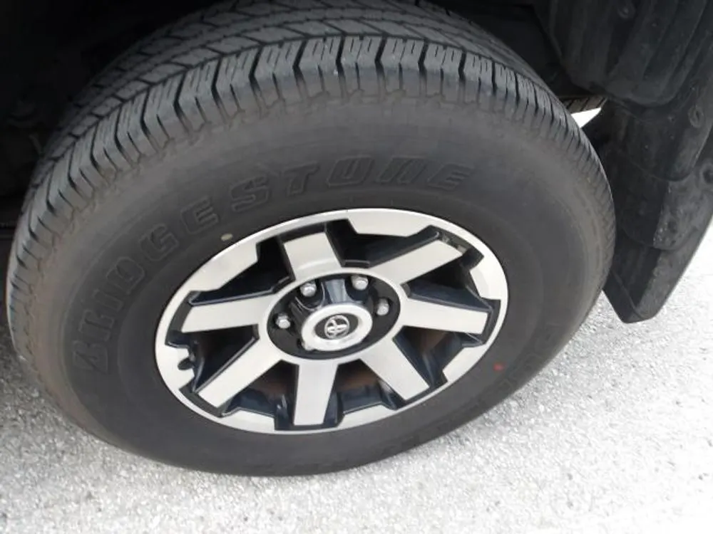 2024 Toyota 4Runner TRD Off Road