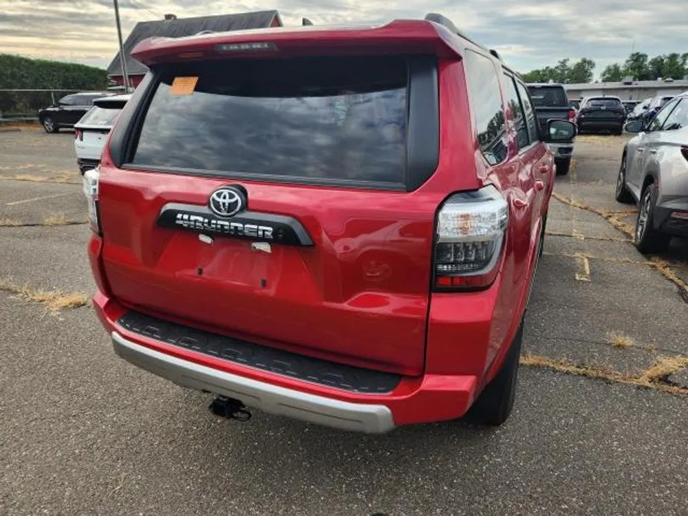 2024 Toyota 4Runner TRD Off Road