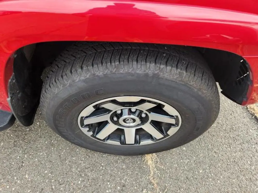 2024 Toyota 4Runner TRD Off Road