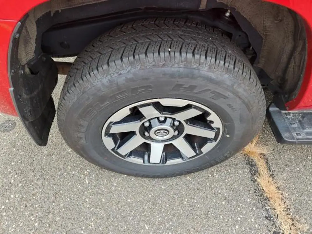 2024 Toyota 4Runner TRD Off Road