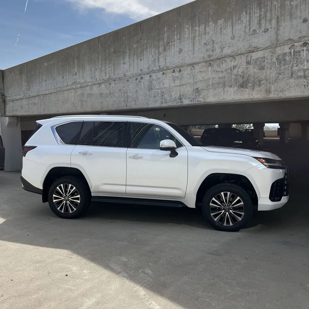 2025 Lexus LX-Series LX600 Premium
