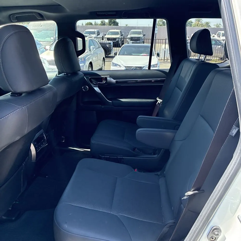 2022 Lexus GX 460 Base