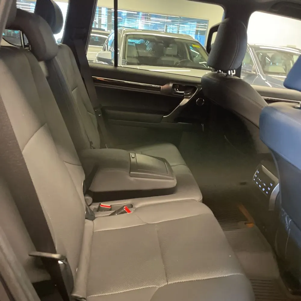 2023 Lexus GX 460 Base