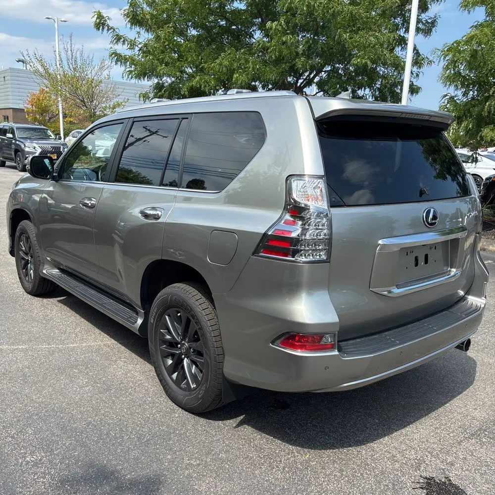 2023 Lexus GX 460 Base
