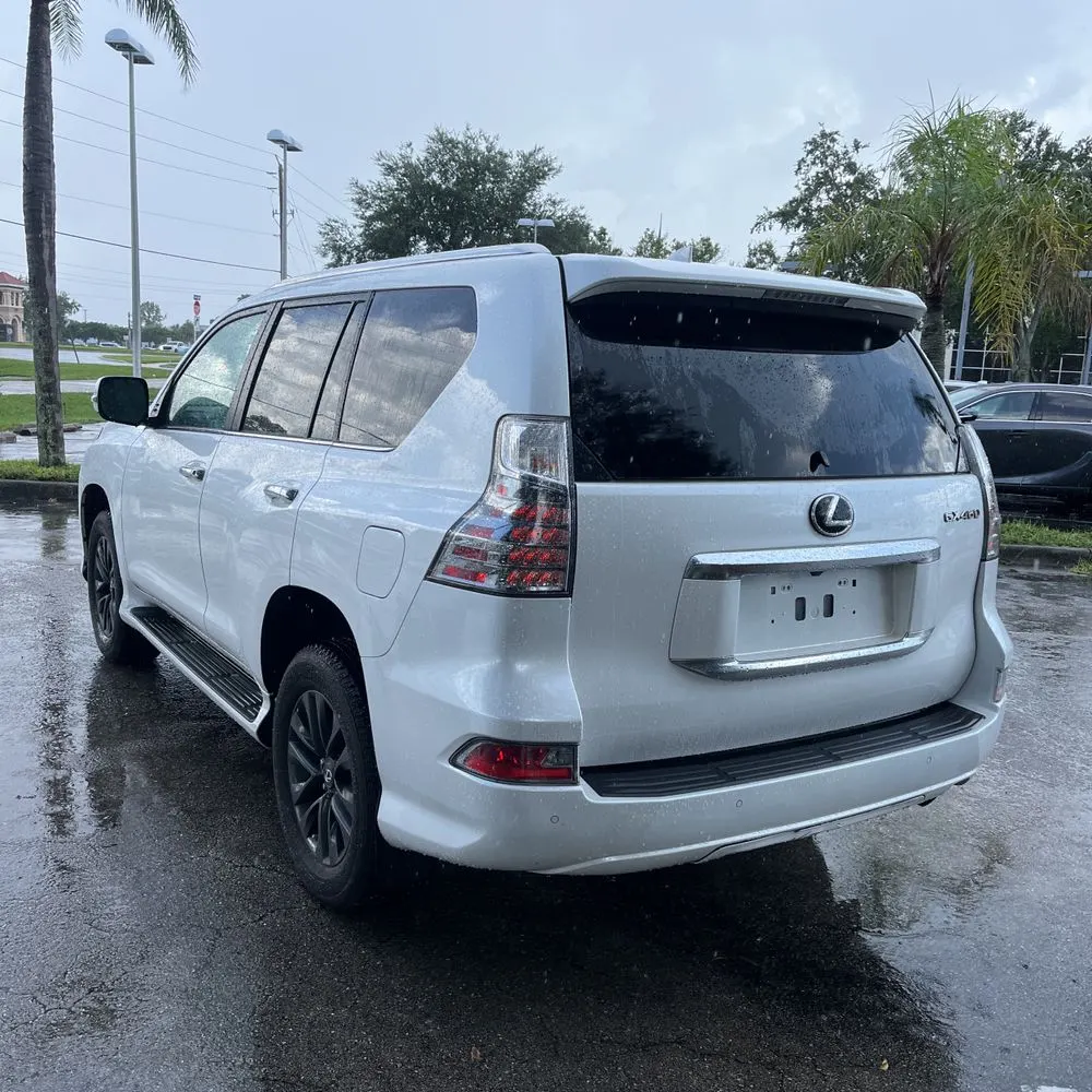 2023 Lexus GX 460 Base