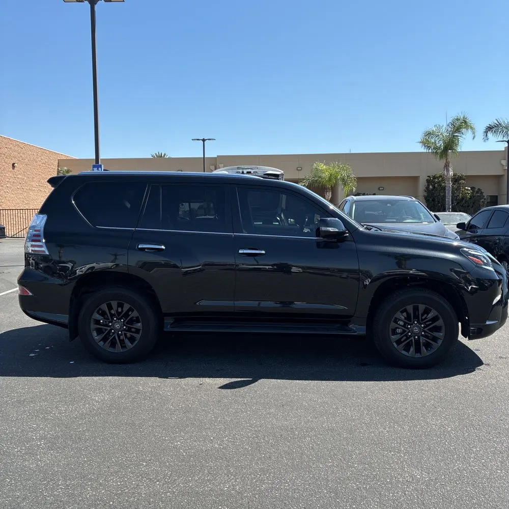 2023 Lexus GX 460 Base