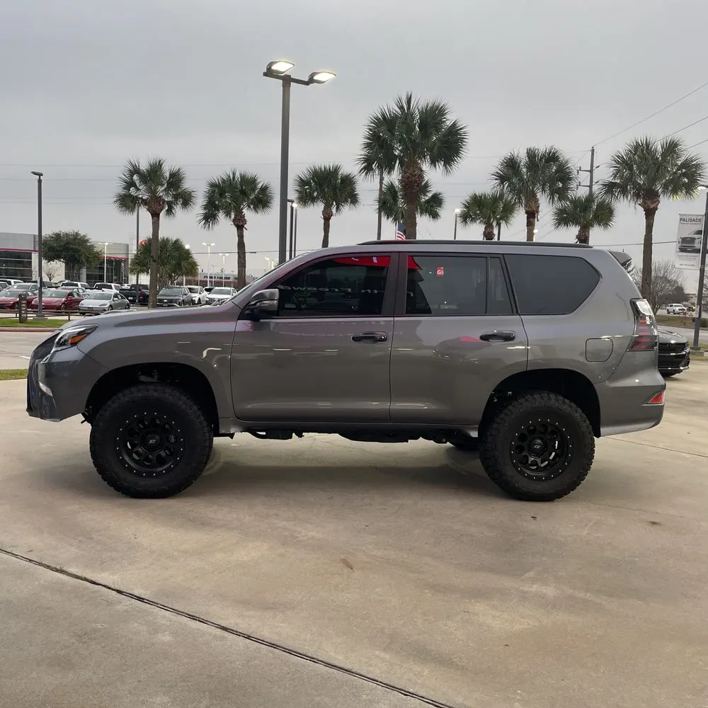2023 Lexus GX 460 Base