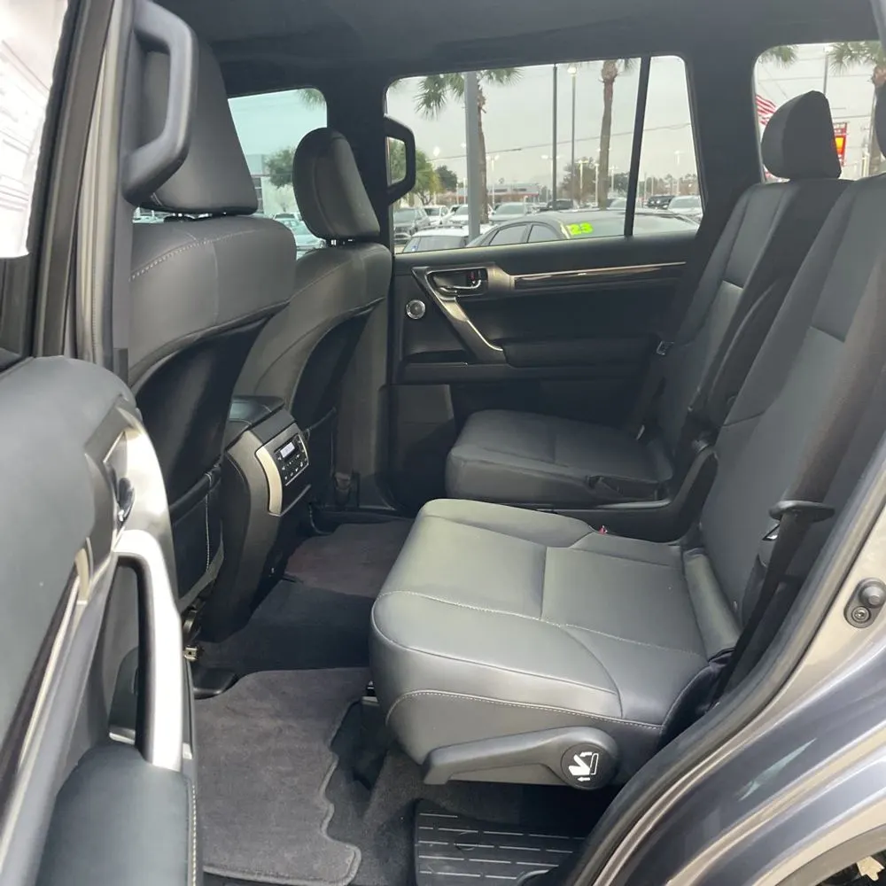 2023 Lexus GX 460 Base