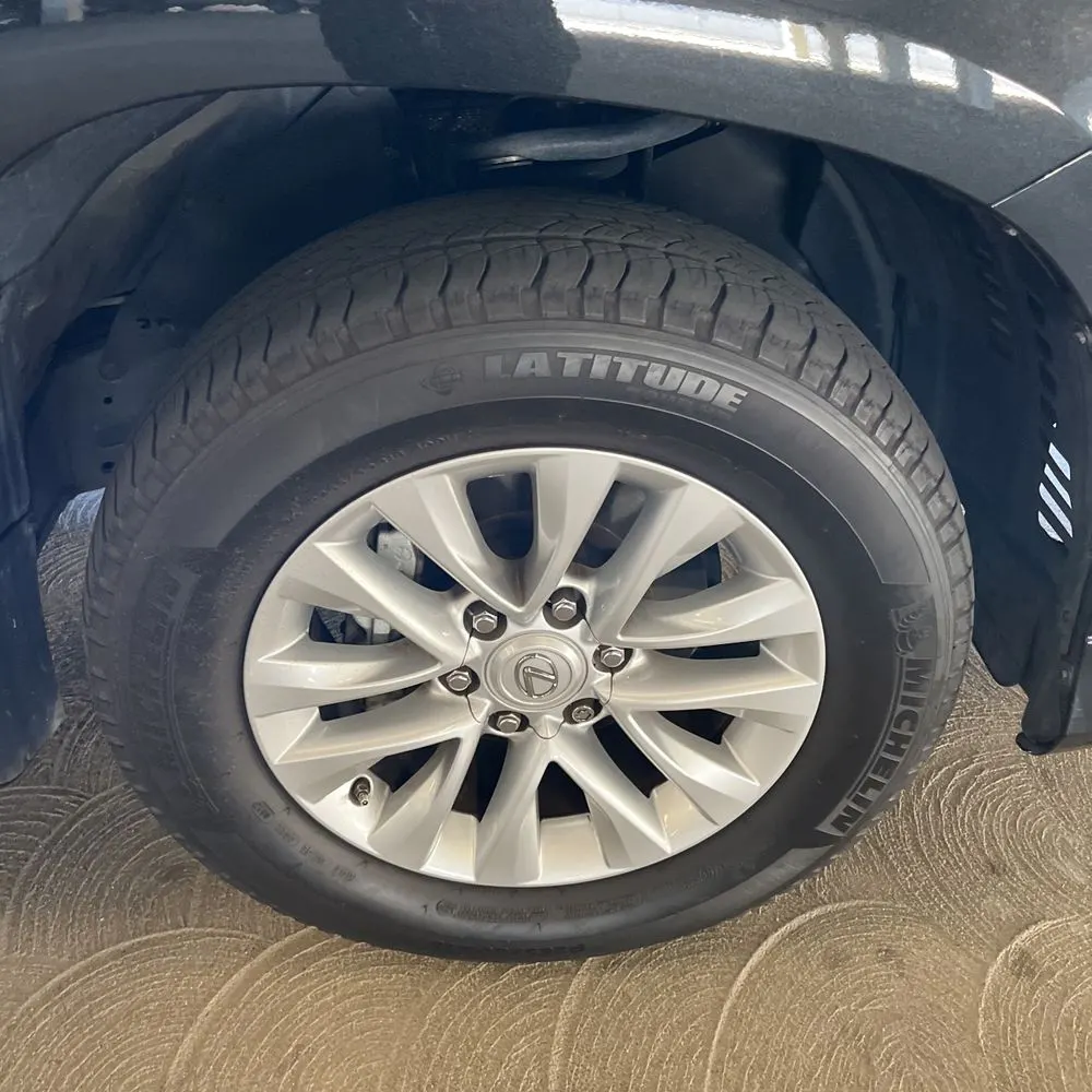 2023 Lexus GX 460 Base