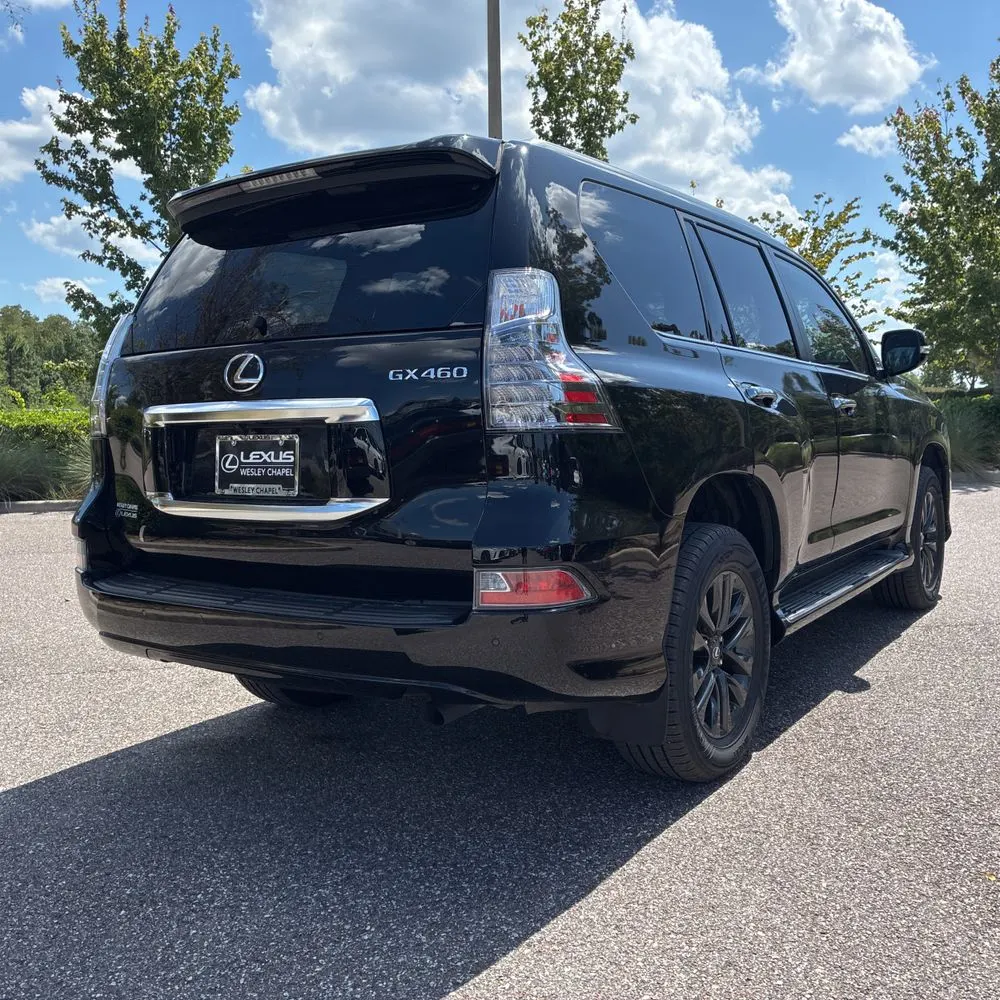2023 Lexus GX 460 Base