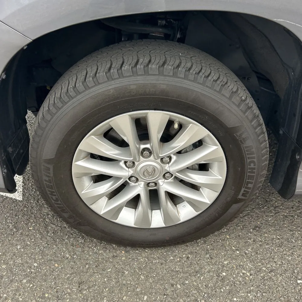 2023 Lexus GX 460 Base